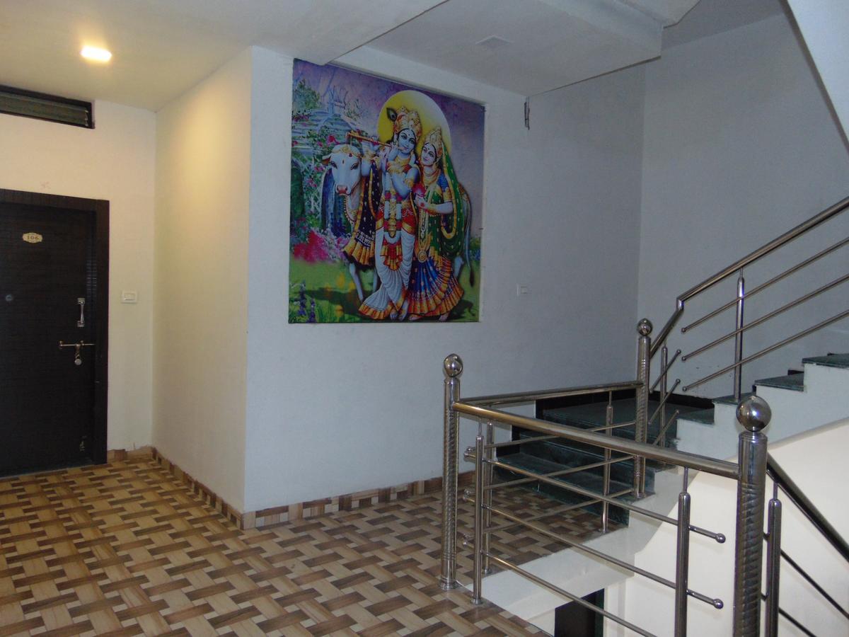 Hotel Kalajanki Удджайн Экстерьер фото